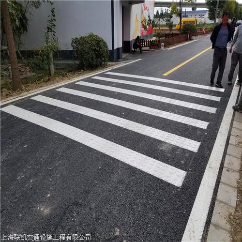  上海联凯交通设施工程 新闻资讯 专业道路划线 停车场